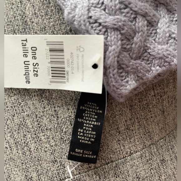 Gloves - Picture 3 of 3